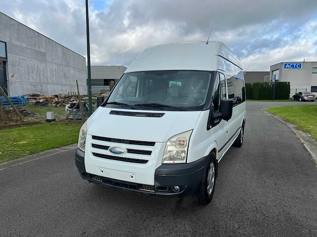 Ford - tourneo - transit - bedrijfswagen - afbeelding 23 van  47