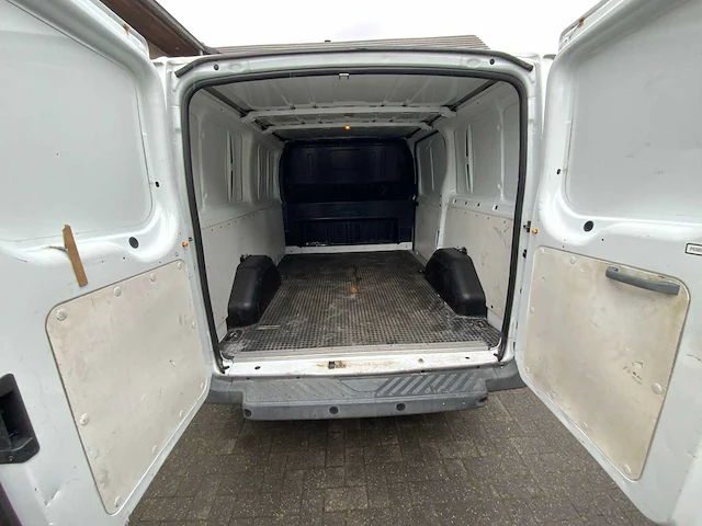 Ford - transit - srw fwd - van - afbeelding 15 van  30