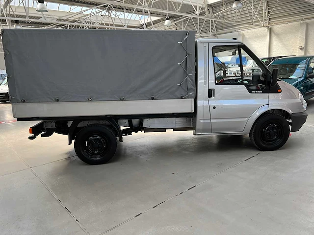 Ford - transit - van - afbeelding 4 van  24