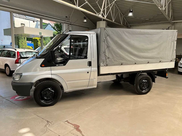 Ford - transit - van - afbeelding 13 van  24