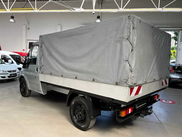 Ford - transit - van - afbeelding 19 van  24
