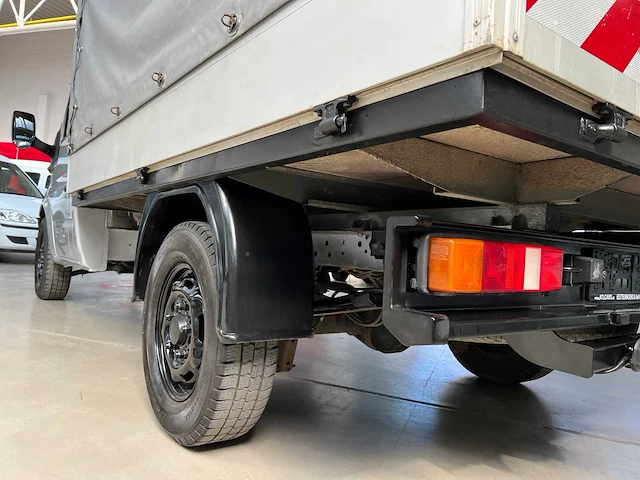 Ford - transit - van - afbeelding 21 van  24