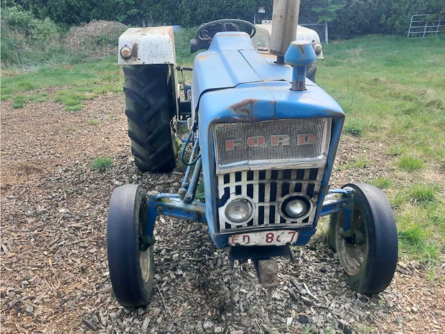 Ford 2000 oldtimer tractoren - afbeelding 6 van  12