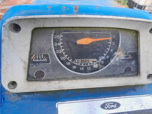 Ford 2000 oldtimer tractoren - afbeelding 11 van  12