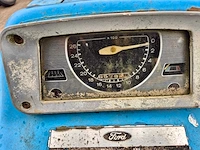 Ford 3000 oldtimer tractor - afbeelding 8 van  12