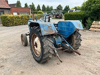 Ford 3000 tweewielaangedreven landbouwtractor oldtimer - afbeelding 17 van  17