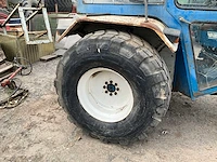 Ford 3000 tweewielaangedreven landbouwtractor oldtimer - afbeelding 7 van  18