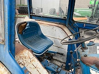 Ford 3000 tweewielaangedreven landbouwtractor oldtimer - afbeelding 9 van  18