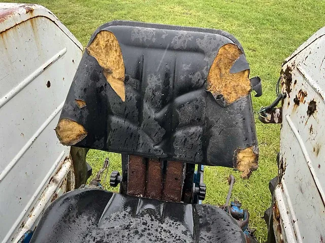 Ford 4000 minitractor - 1972 - afbeelding 8 van  30