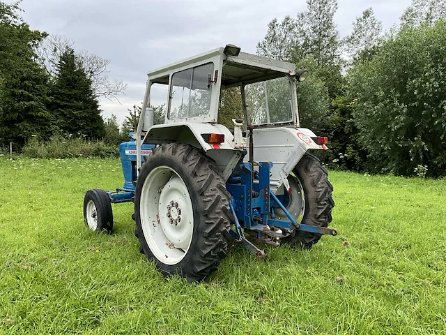 Ford 4000 oldtimer tractor - 1975 - afbeelding 3 van  30