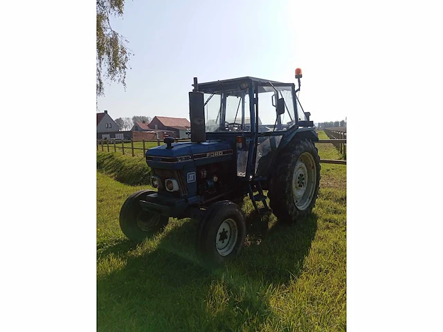 Ford 4610 - 1983 - afbeelding 11 van  14
