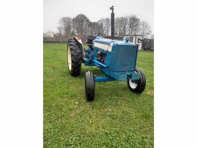 Ford 5000, 1975 - afbeelding 3 van  3