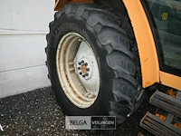 Ford 8240 landbouwtractor - afbeelding 8 van  18