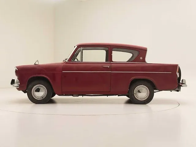 Ford anglia sportsman deluxe - afbeelding 34 van  48
