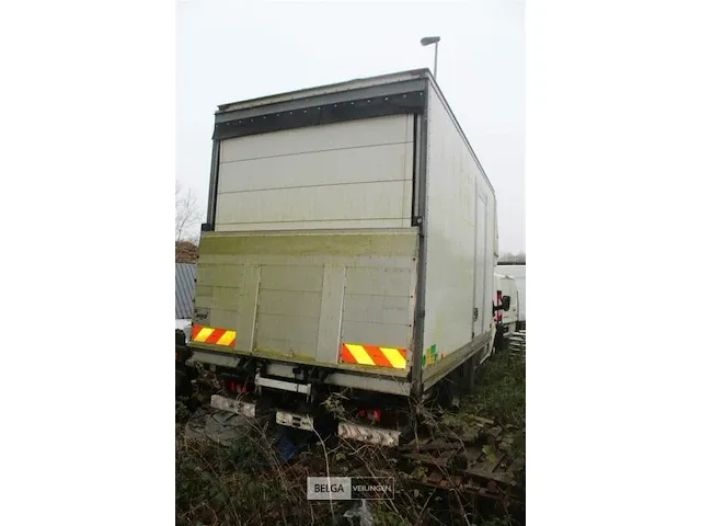 Ford bakwagen met laadklep - afbeelding 13 van  23