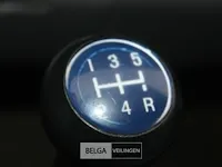 Ford bakwagen met laadklep - afbeelding 22 van  23