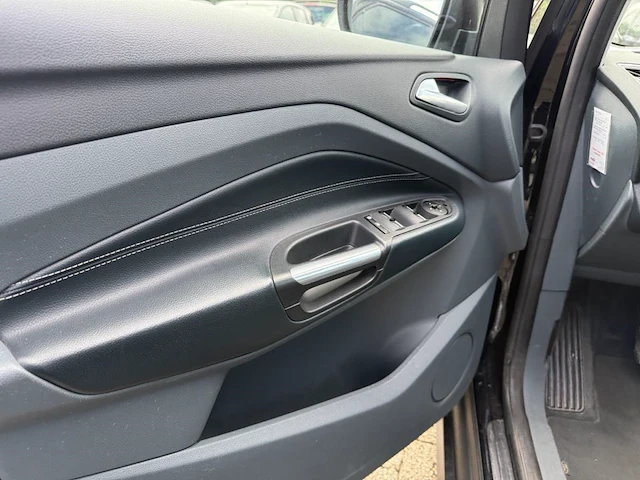 Ford c-max 1.0 ecoboost titanium style s-s 125, 2015 - afbeelding 27 van  30