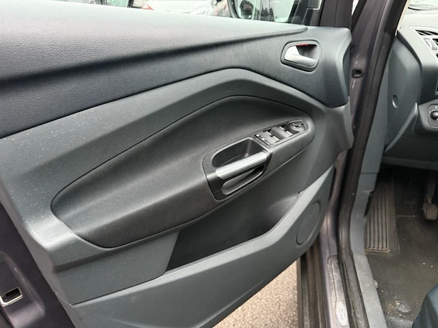Ford c-max,2014 - afbeelding 30 van  33