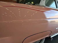 Ford cutom deluxe - afbeelding 17 van  75