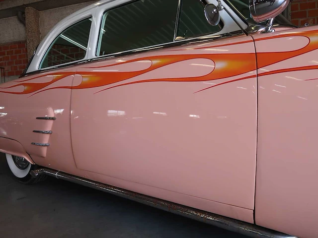 Ford cutom deluxe - afbeelding 19 van  75