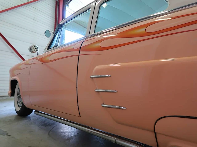 Ford cutom deluxe - afbeelding 26 van  75