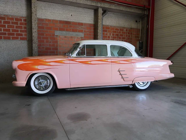 Ford cutom deluxe - afbeelding 2 van  75