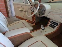 Ford cutom deluxe - afbeelding 60 van  75