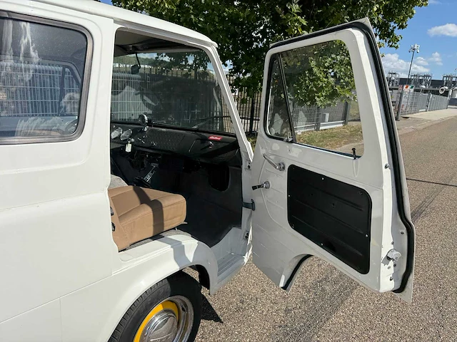Ford econoline pickup 5-raams 1964 - afbeelding 16 van  77