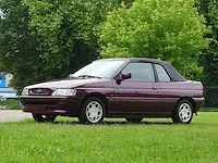 Ford escort cabrio 1.6i - afbeelding 12 van  48