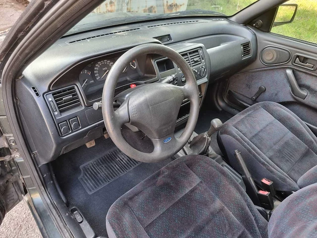 Ford escort clk - 1994 - afbeelding 2 van  21
