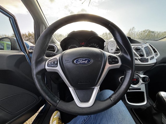 Ford fiesta 1.25i ambiente,2009 - afbeelding 6 van  27