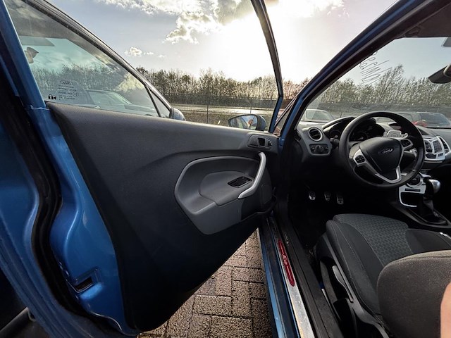 Ford fiesta 1.25i ambiente,2009 - afbeelding 25 van  27