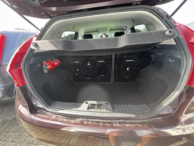 Ford fiesta 1.25i titanium 82,2011 - afbeelding 10 van  27