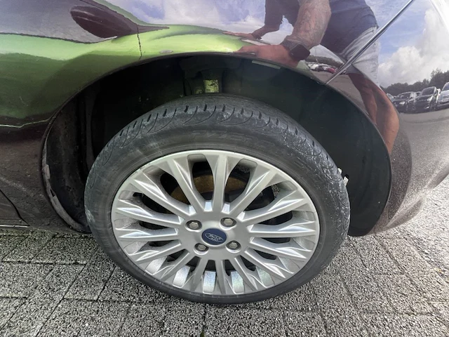 Ford fiesta 1.25i titanium 82,2011 - afbeelding 15 van  27