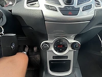 Ford fiesta 1.25i titanium 82,2011 - afbeelding 27 van  27