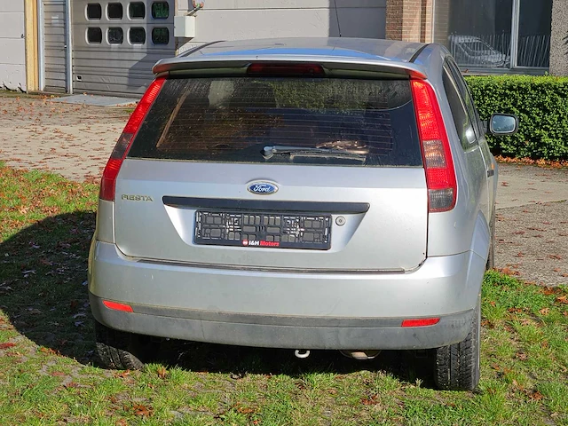 Ford fiesta 1.25i - afbeelding 3 van  37