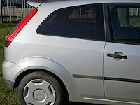 Ford fiesta 1.25i - afbeelding 5 van  37