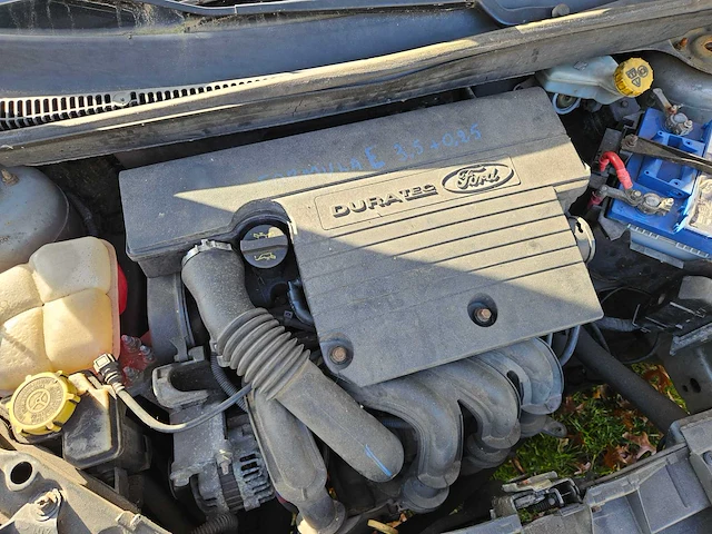 Ford fiesta 1.25i - afbeelding 27 van  37