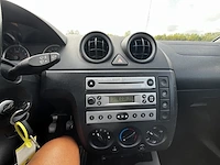 Ford fiesta 1.3i ambiente 70,2005 - afbeelding 31 van  31