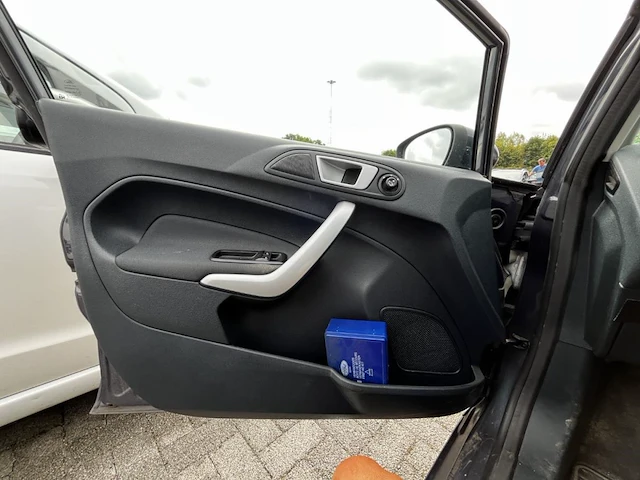 Ford fiesta 1.4 tdci trend dpf 70, 2012 - afbeelding 7 van  31