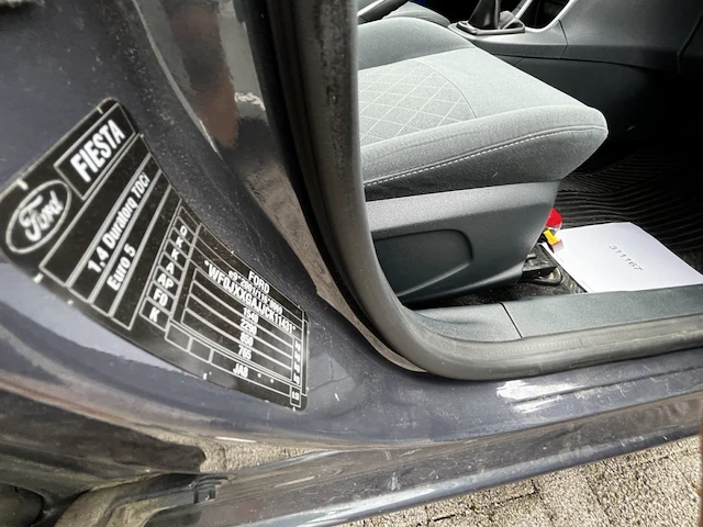 Ford fiesta 1.4 tdci trend dpf 70, 2012 - afbeelding 15 van  31