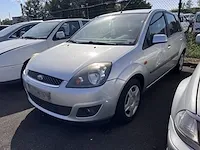 Ford fiesta 1.4 turbo tdci ghia 68, 2007 - afbeelding 1 van  32