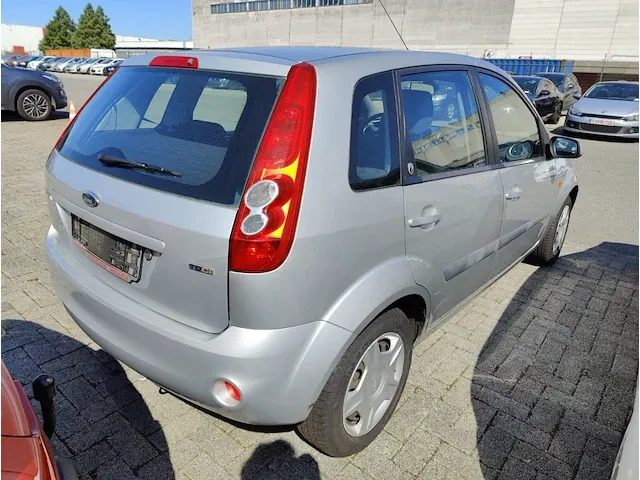 Ford fiesta 1.4 turbo tdci ghia 68, 2007 - afbeelding 27 van  32