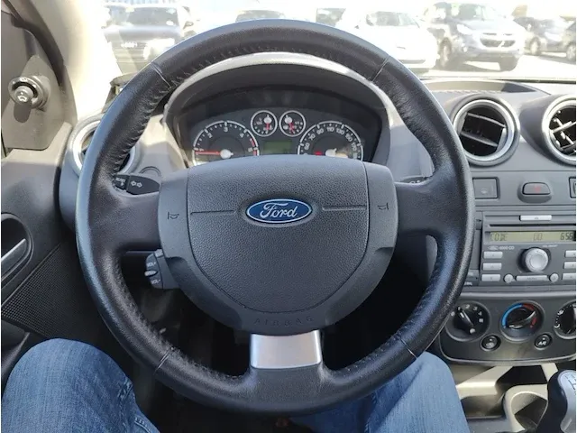 Ford fiesta 1.4 turbo tdci ghia 68, 2007 - afbeelding 32 van  32