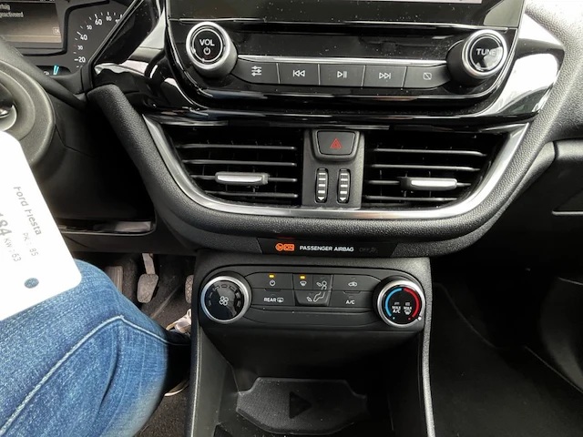 Ford fiesta 1.5 tdci business class 85, 2018 - afbeelding 3 van  29