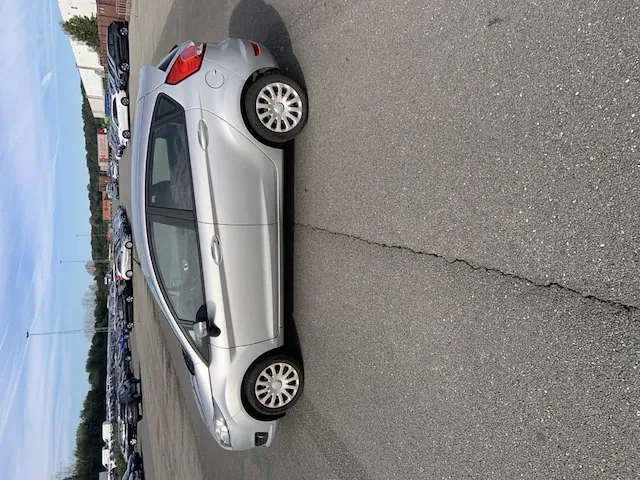 Ford fiesta 1.5 tdci trend 75, 2015 - afbeelding 15 van  19