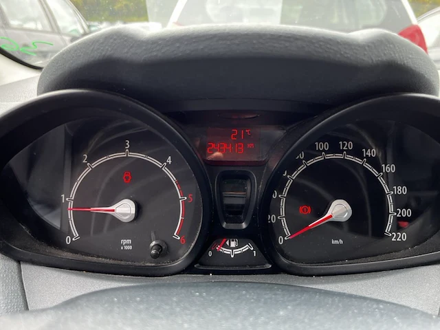 Ford fiesta 1.6 tdci trend dpf 95, 2011 - afbeelding 25 van  28