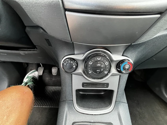 Ford fiesta 1.6 tdci trend dpf 95, 2011 - afbeelding 28 van  28