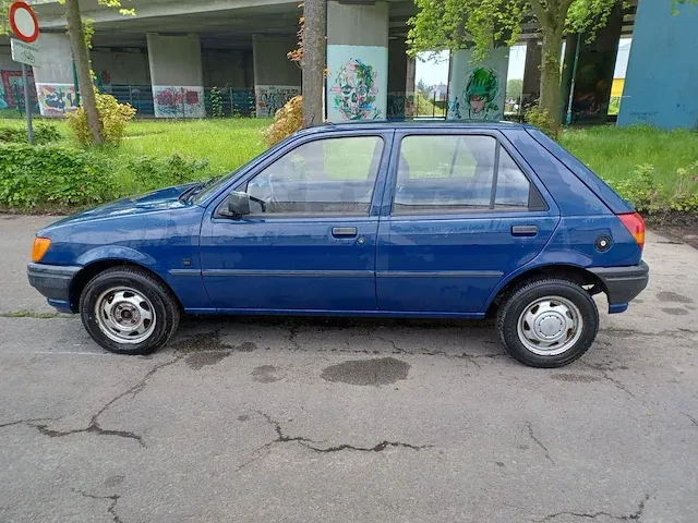 Ford fiesta, 1990 - afbeelding 22 van  24