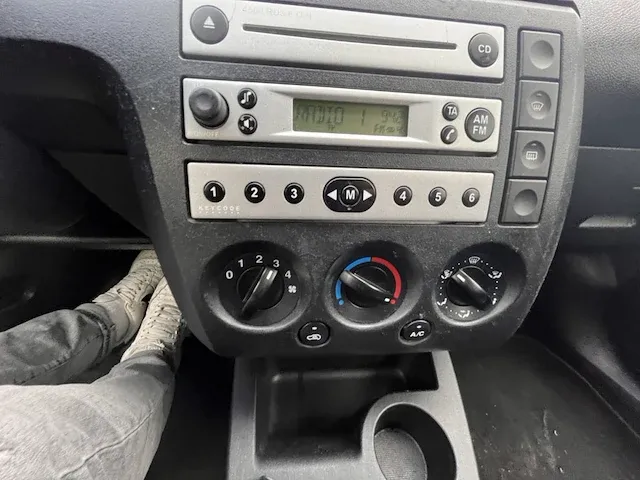 Ford fiesta, 2005 - afbeelding 14 van  32